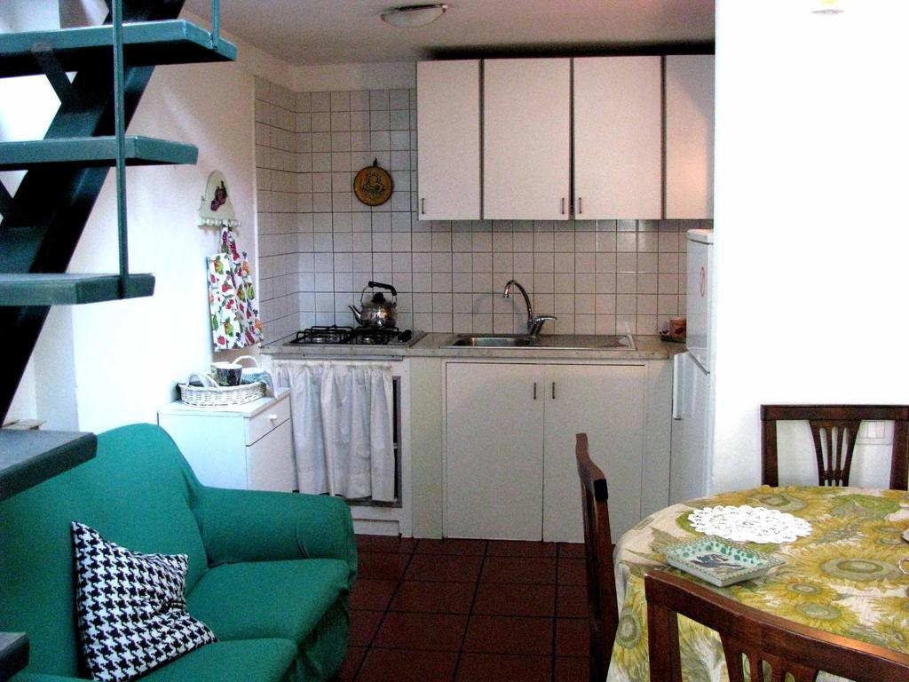 Residenza Turrena Aparthotel Perugia Habitación foto
