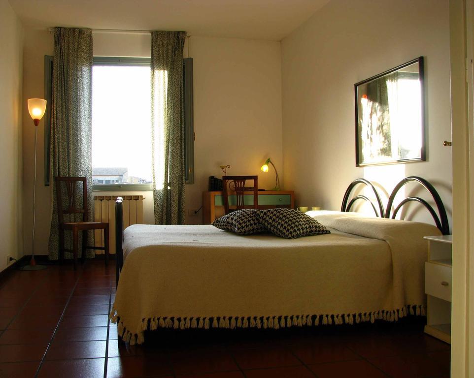 Residenza Turrena Aparthotel Perugia Habitación foto